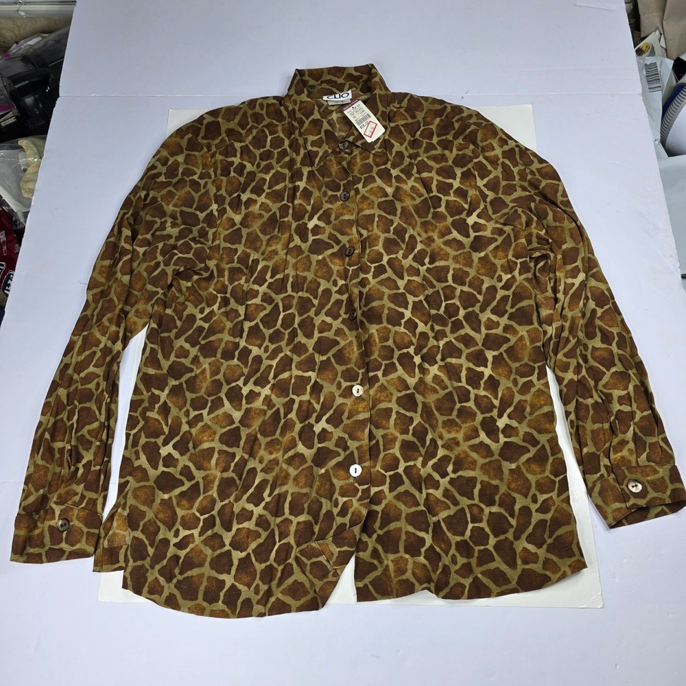 CLIO Women's Brown Giraffe Animal Print Rayon Button Down Shirt - Large NWT VTG